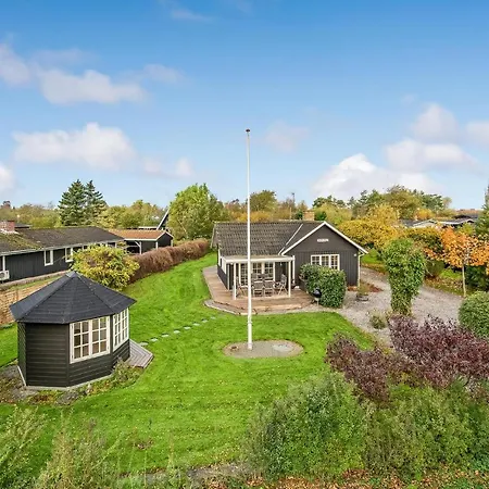 In Sydals With Kitchen * Skovbyballe